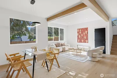 10702 Linden Avenue N, Seattle, WA 98133 - Photo 13