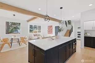 10702 Linden Ave N, Seattle, WA 98133 - Photo 9