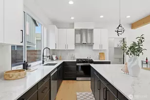 10702 Linden Ave N, Seattle, WA 98133 - Photo 7