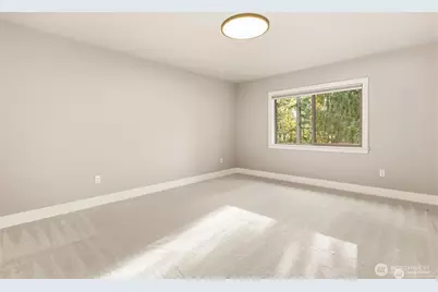 12055 SE May Creek Park Drive, Newcastle, WA 98056 - Photo 17