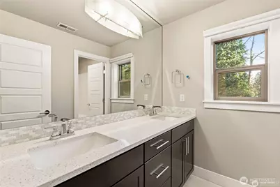 12055 SE May Creek Park Drive, Newcastle, WA 98056 - Photo 19