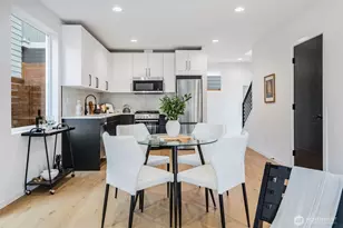 904 N 107th St, Seattle, WA 98133 - Photo 11