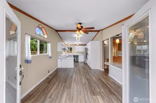 3802 James St, Bellingham, WA 98226 - Photo 3