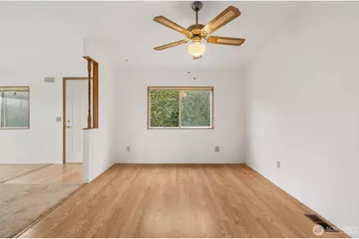 836 Harman Way S #33, Orting, WA 98360 - Photo 11