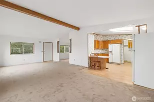 836 Harman Way S, Orting, WA 98360 - Photo 5