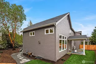 9207 NE 175th St, Bothell, WA 98011 - Photo 31