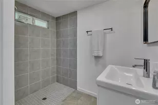 11517 155th Ave SE, Renton, WA 98059 - Photo 15
