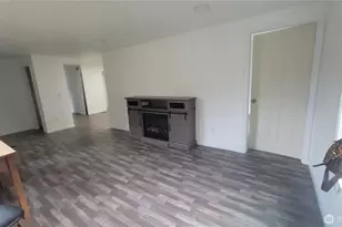 11517 155th Ave SE, Renton, WA 98059 - Photo 9