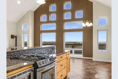 31102 J Place, Ocean Park, WA 98640 - Photo 13