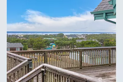 31102 J Place, Ocean Park, WA 98640 - Photo 3