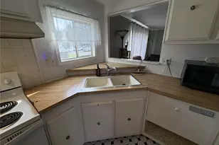 10117 218th Ave Ct E, Bonney Lake, WA 98391 - Photo 11