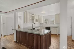 749 4th Ave N, Kent, WA 98032 - Photo 7
