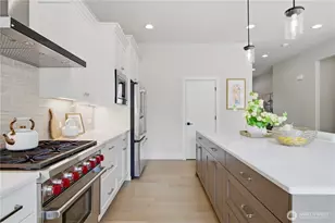 23623 SE 35th Ct, Sammamish, WA 98029 - Photo 5