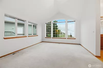 1924 5th Street SE, Puyallup, WA 98372 - Photo 7