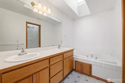 1924 5th Street SE, Puyallup, WA 98372 - Photo 23