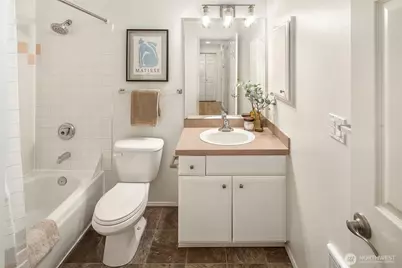 6527 200th Street SW #303, Lynnwood, WA 98036 - Photo 11