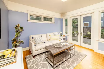 2343 Federal Avenue E, Seattle, WA 98102 - Photo 15