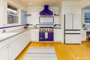 2343 Federal Ave E, Seattle, WA 98102 - Photo 13