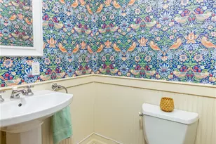 2343 Federal Ave E, Seattle, WA 98102 - Photo 21