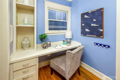 2343 Federal Avenue E, Seattle, WA 98102 - Photo 17