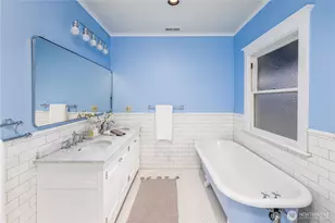 2343 Federal Ave E, Seattle, WA 98102 - Photo 23