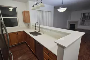 11203 6th Ave E, Tacoma, WA 98445 - Photo 7