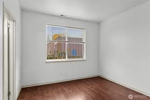 11203 6th Ave E, Tacoma, WA 98445 - Photo 17