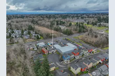 11203 6th Avenue E, Tacoma, WA 98445 - Photo 3