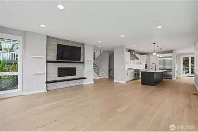 4615 52nd Avenue S, Seattle, WA 98118 - Photo 5