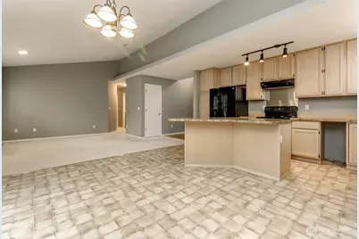 3020 E 240th Street Ct E, Spanaway, WA 98387 - Photo 9