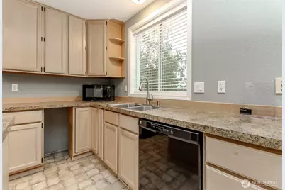 3020 E 240th Street Ct E, Spanaway, WA 98387 - Photo 7