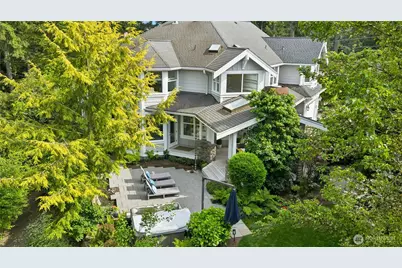 10806 SE 16th Street, Bellevue, WA 98004 - Photo 17