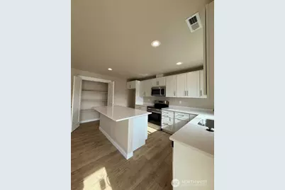 921 W Ted Yao Way, Moses Lake, WA 98837 - Photo 11