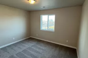 930 W Ted Yao Way, Moses Lake, WA 98837 - Photo 3