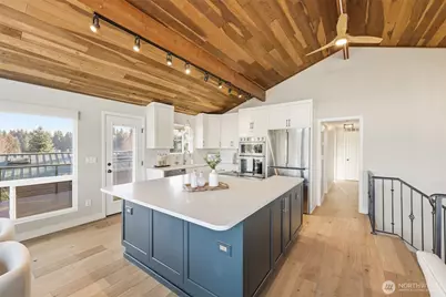 4411 183rd Avenue E, Lake Tapps, WA 98391 - Photo 7