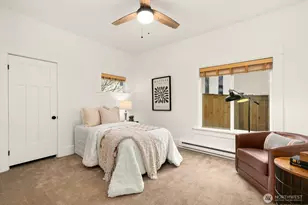 4207 SW Manning St, Seattle, WA 98116 - Photo 17