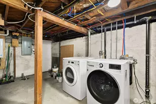 4207 SW Manning St, Seattle, WA 98116 - Photo 21