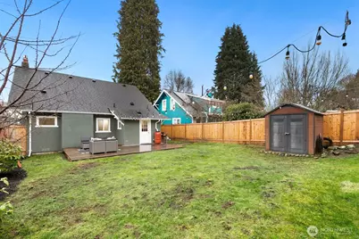 4207 SW Manning St, Seattle, WA 98116 - Photo 23