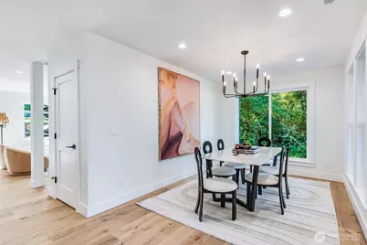 10661 Forbes Creek Drive, Kirkland, WA 98033 - Photo 9