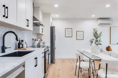 10661 Forbes Creek Drive, Kirkland, WA 98033 - Photo 37