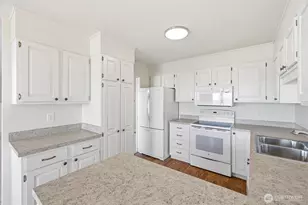 715 N Garden St, Bellingham, WA 98225 - Photo 19