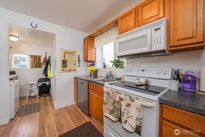 901 N 8th Street, Mount Vernon, WA 98273 - Photo 15