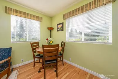 901 N 8th Street, Mount Vernon, WA 98273 - Photo 11