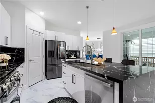 20042 94th Ave NE, Bothell, WA 98011 - Photo 9