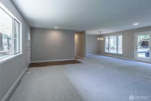 18056 SE 317th St, Auburn, WA 98092 - Photo 9