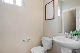 1016 207th Pl SW, Lynnwood, WA 98036 - Photo 13