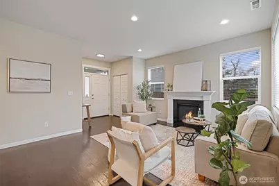 1016 207th Place SW, Lynnwood, WA 98036 - Photo 5
