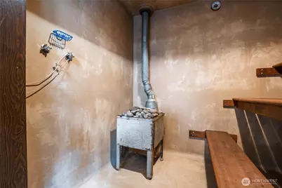 3536 Almira Drive, Bremerton, WA 98310 - Photo 21