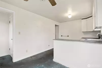 7115 44th Avenue SW, Seattle, WA 98136 - Photo 9