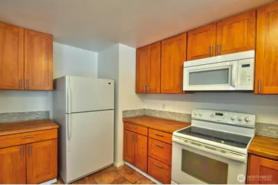 9902 114th Street SW, Lakewood, WA 98498 - Photo 11